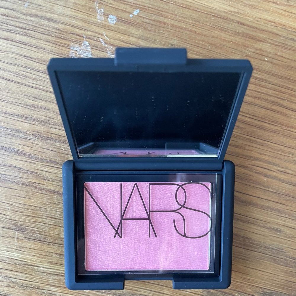 Nars Blush in Orgasm